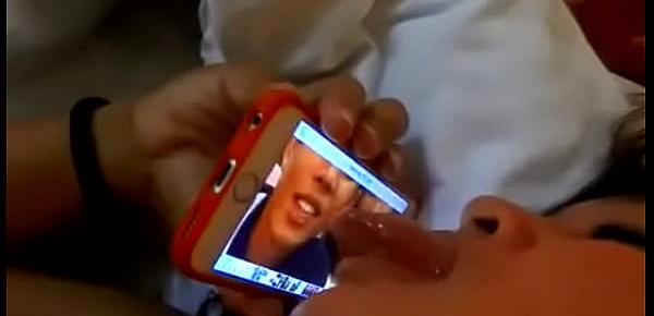 Emelyn dimayuga Lipa batangas licks a photo of Jericho quado while Been fucked